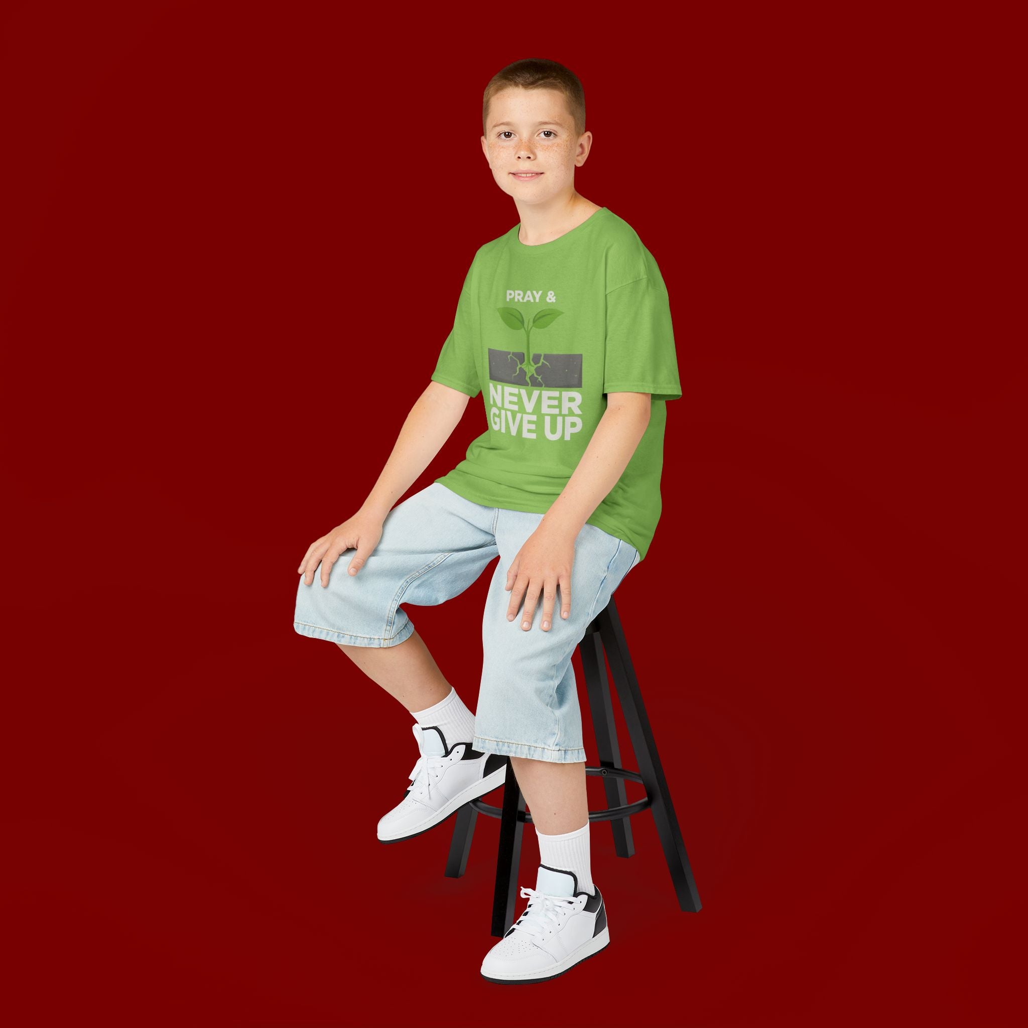 Kids Tee – "Pray & Never Give Up" Inspirational Plant Graphic