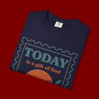 Be Thankful Tee — "Today is a Gift of God" Inspirational Graphic T-Shirt
