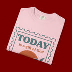 Be Thankful Tee — "Today is a Gift of God" Inspirational Graphic T-Shirt