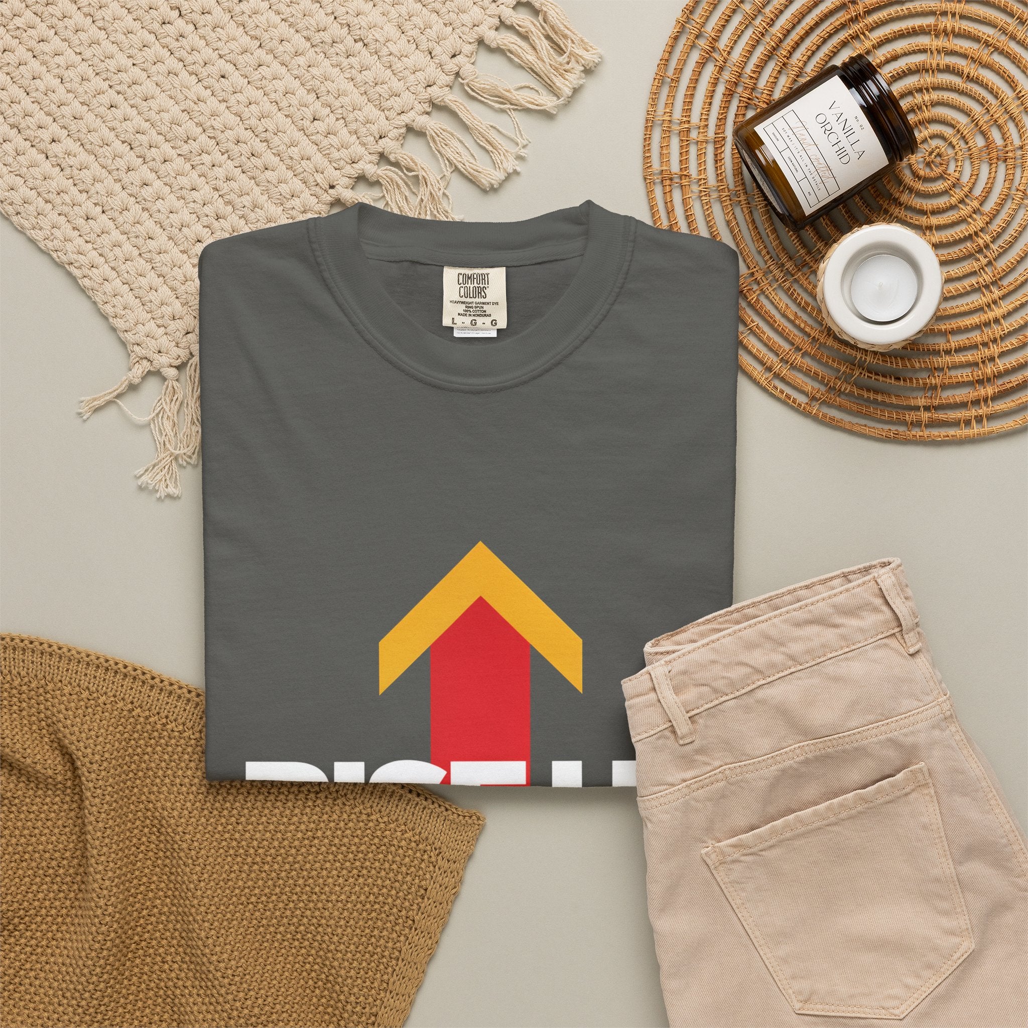 Arrow Up Graphic T-Shirt — Bold Upward Arrow Design