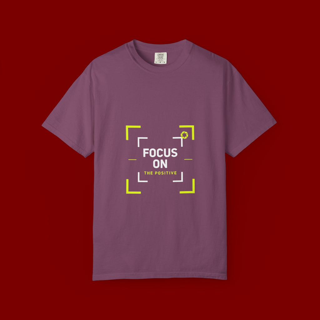 Minimalist 'Smile Frame' T-Shirt — Neon Accent Graphic Tee
