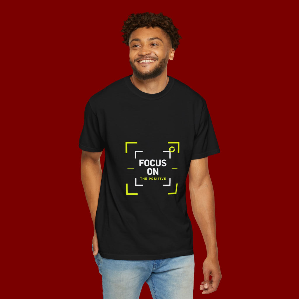 Minimalist 'Smile Frame' T-Shirt — Neon Accent Graphic Tee