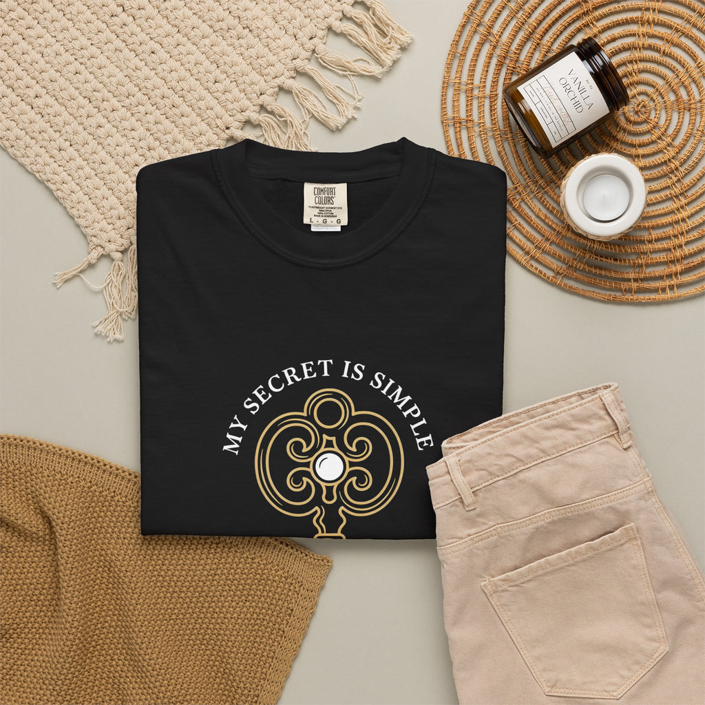 I Prae Key Graphic T-Shirt — 'My Secret Is Simple' Vintage Key Tee