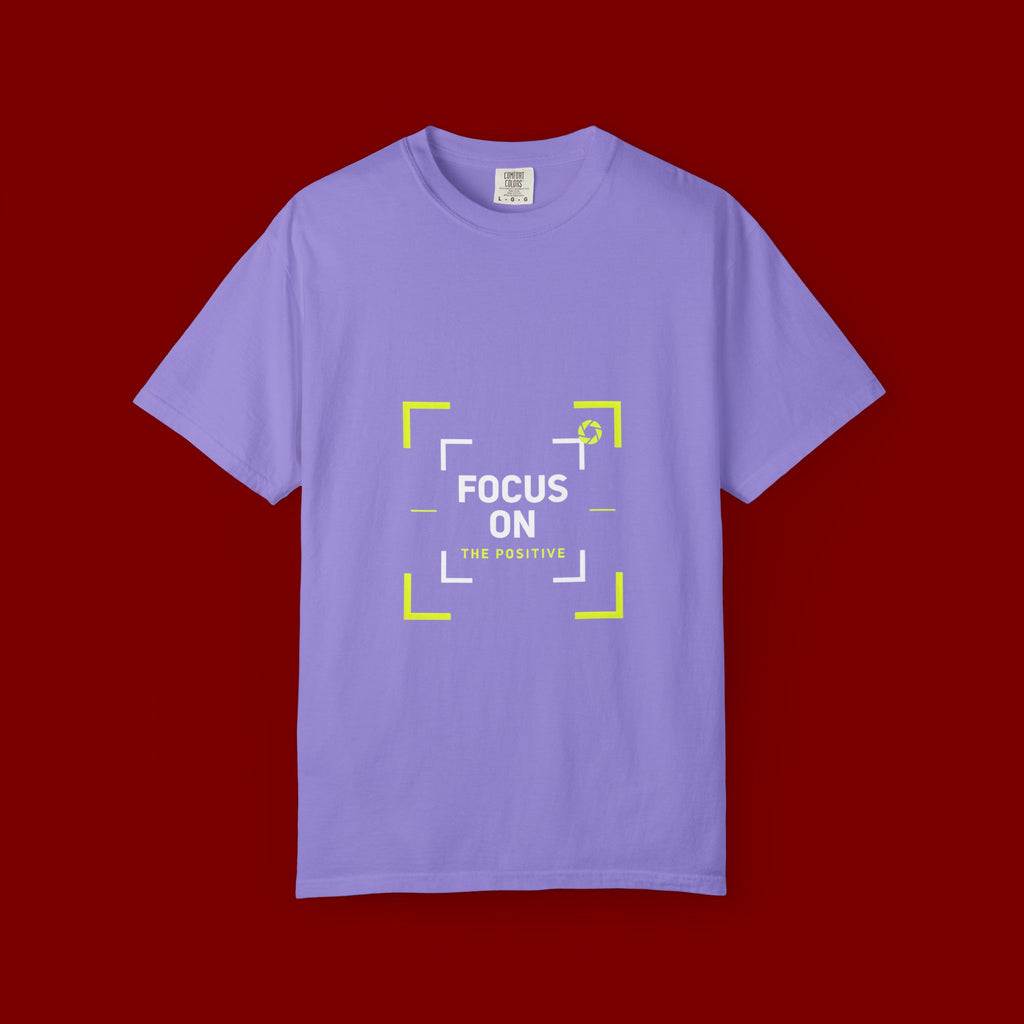 Minimalist 'Smile Frame' T-Shirt — Neon Accent Graphic Tee