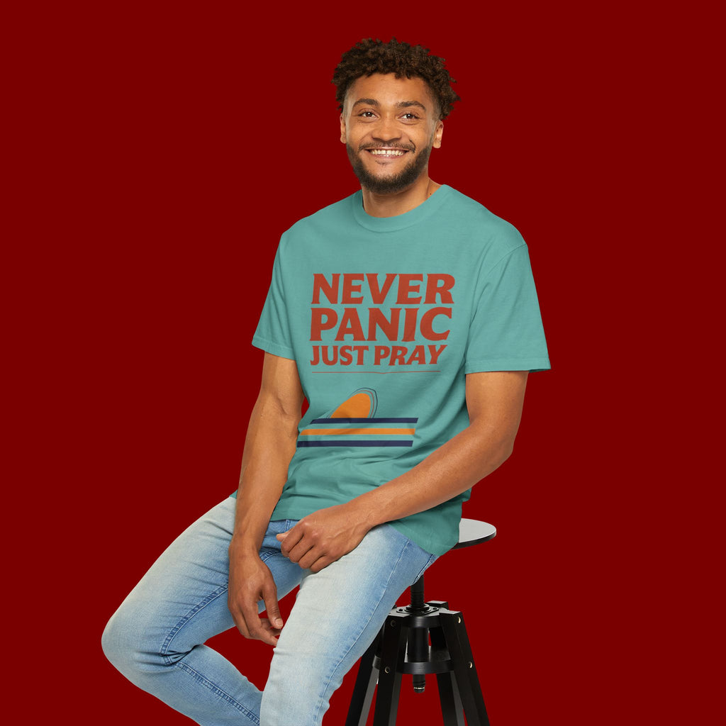 Never Panic Just Pray T‑Shirt — Retro Sunset Faith Tee