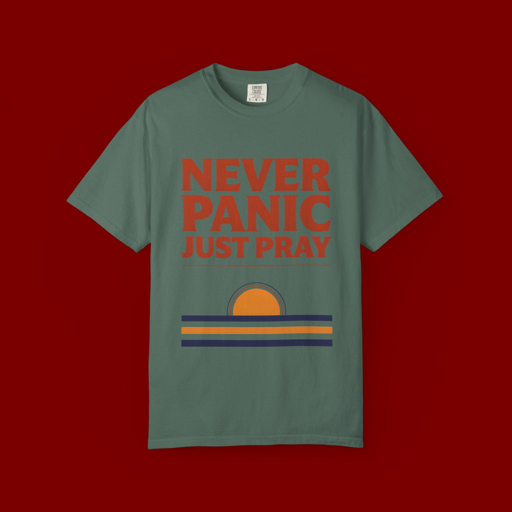 Never Panic Just Pray T‑Shirt — Retro Sunset Faith Tee