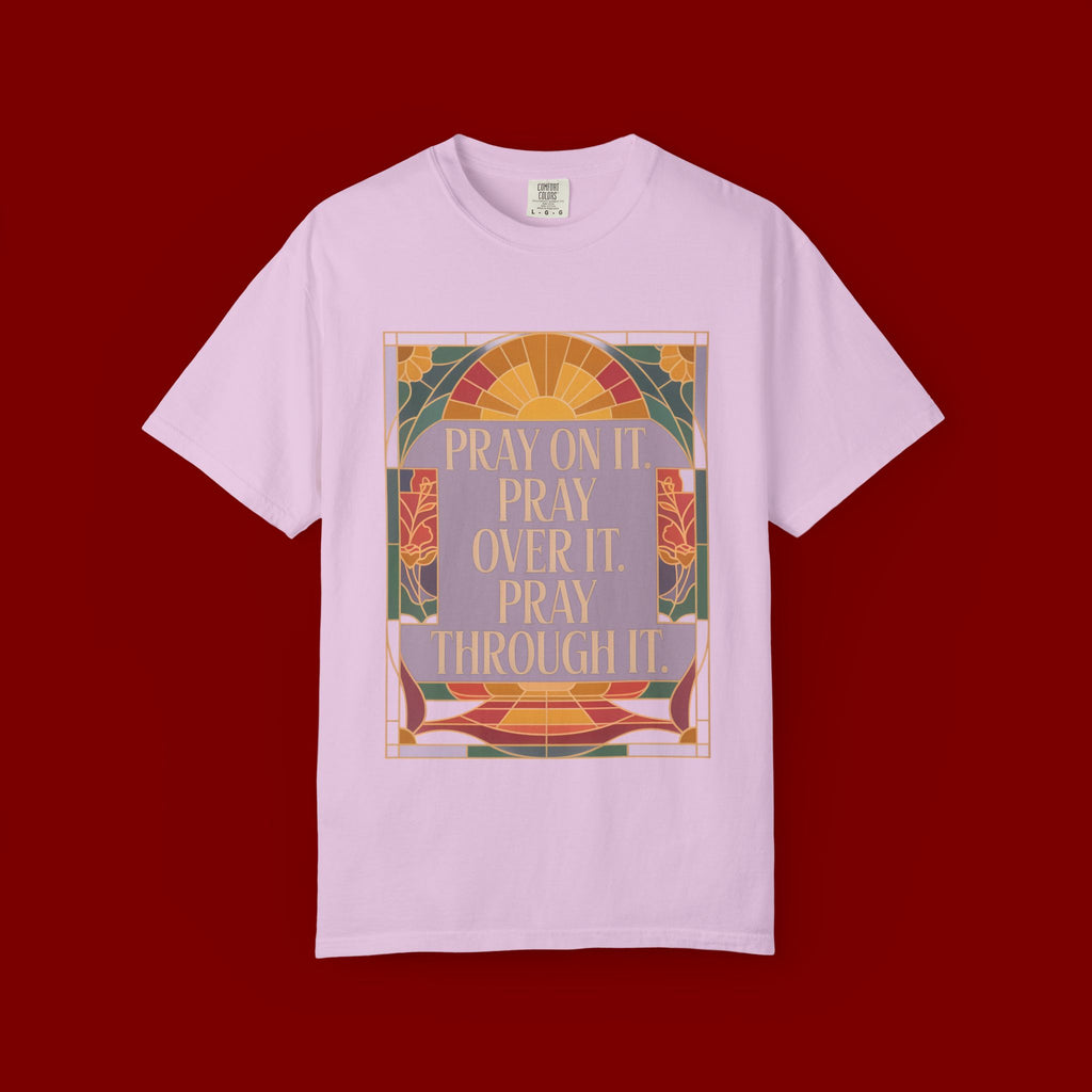 T-Shirt — Retro Sunset Floral Graphic “Play On It, Pray Over It, Pray Through It”