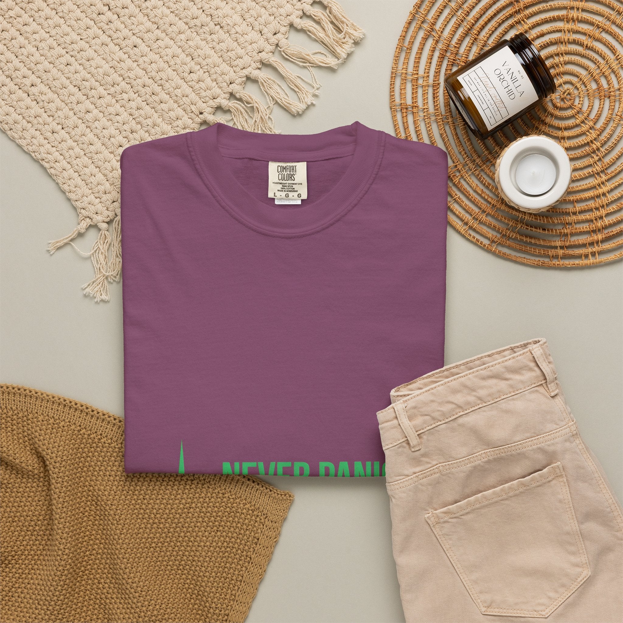 Prayer Tee — "Never Panic Just Pray" Graphic T-Shirt
