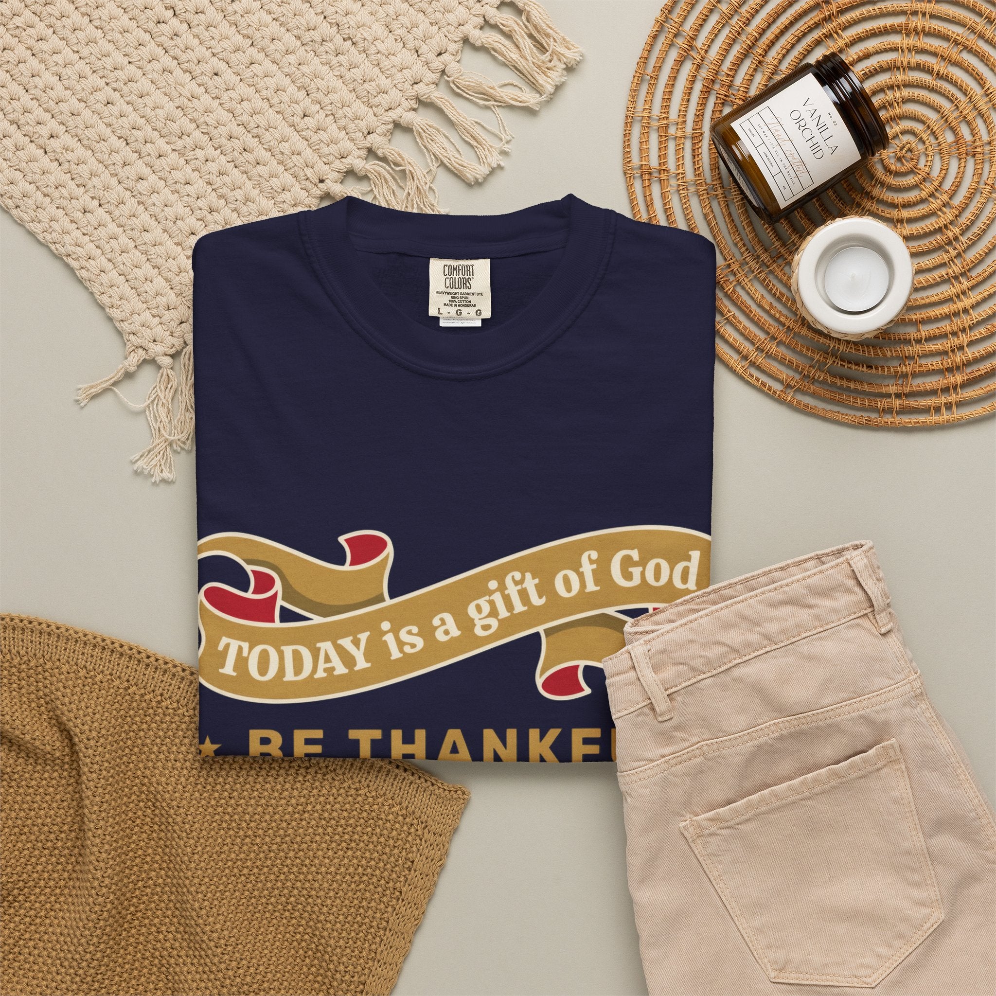 Be Thankful T-Shirt — "Today is a Gift of God" Inspirational Christian Tee