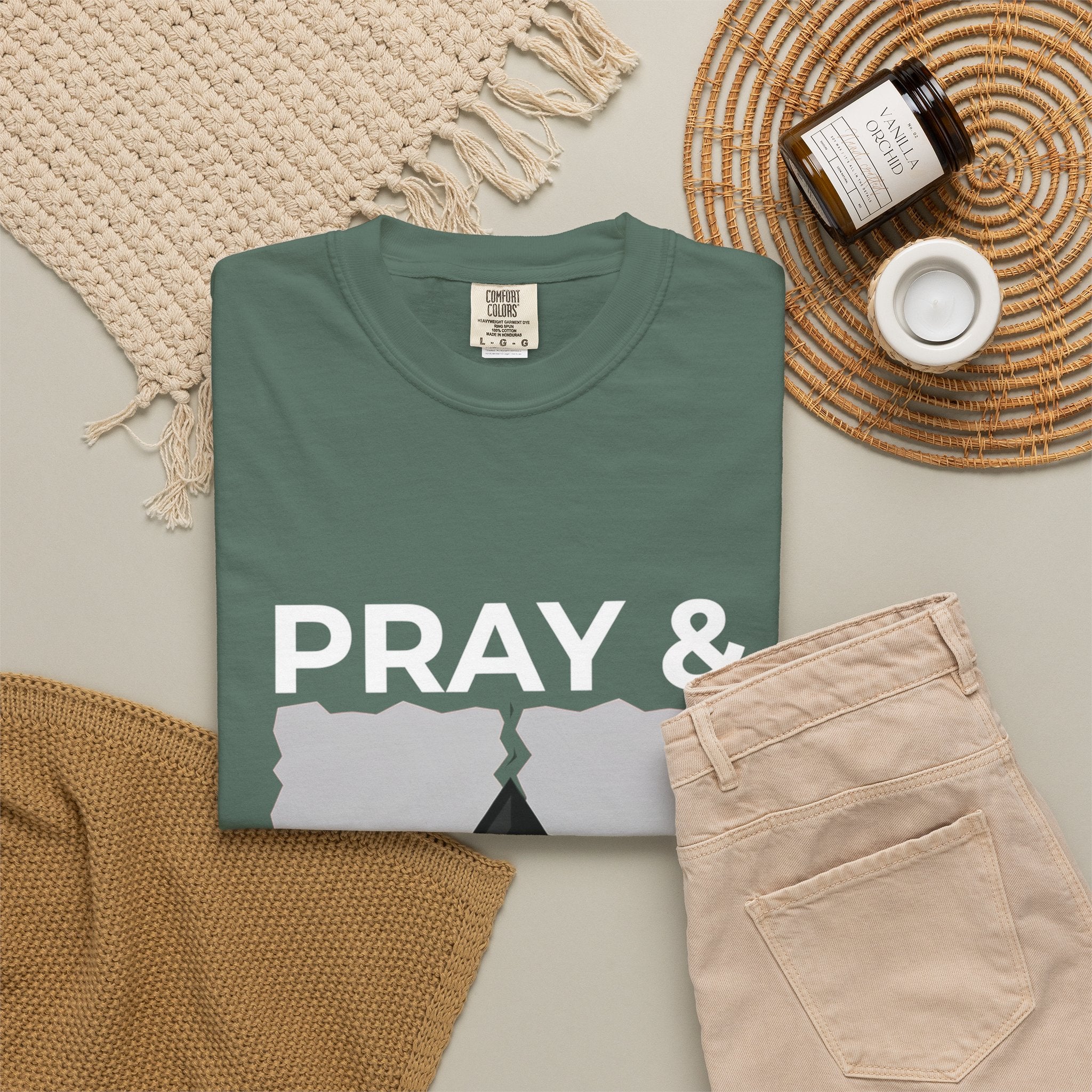 Pray & Never Give Up T-Shirt — Inspirational Christian Mountain Tee