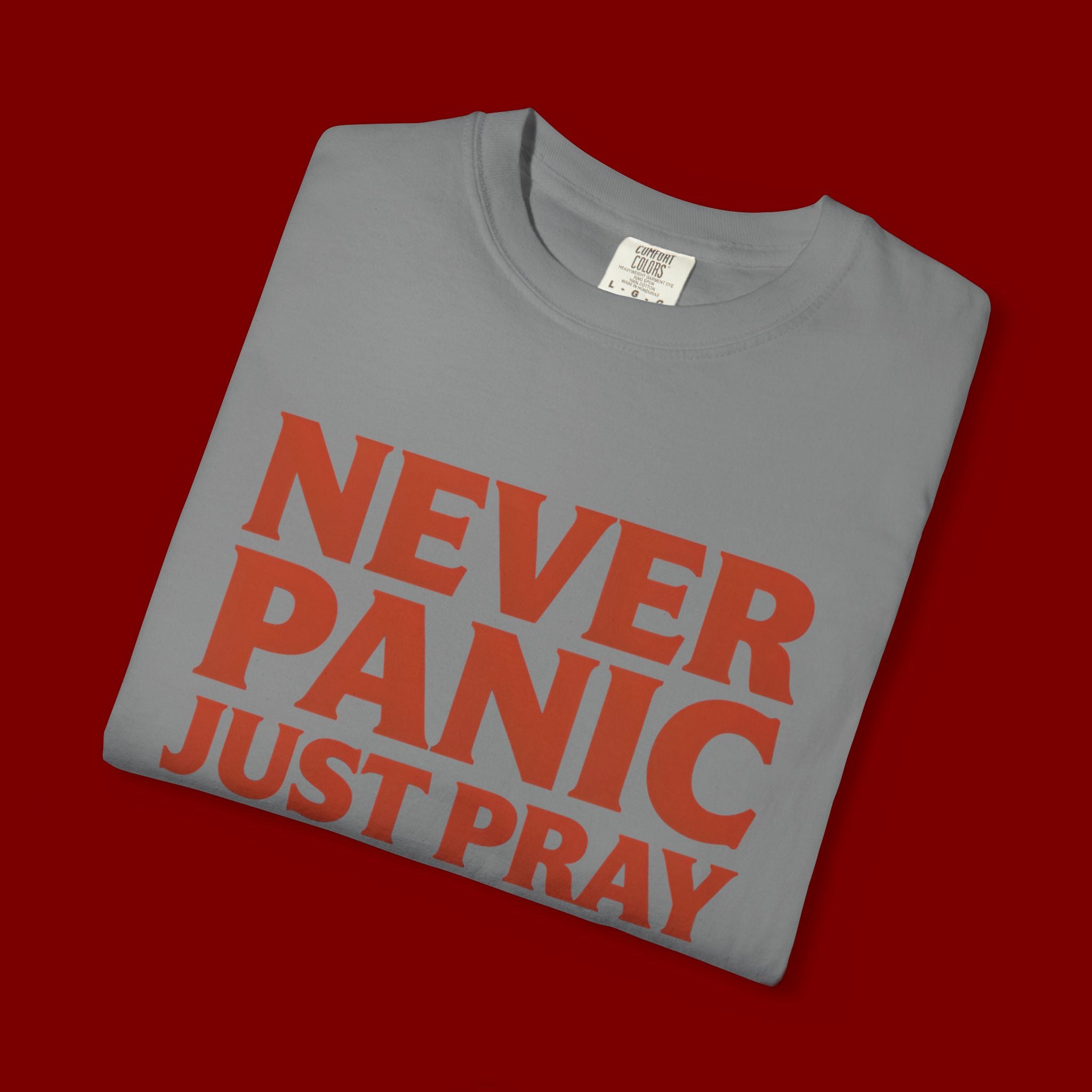 Never Panic Just Pray T‑Shirt — Retro Sunset Faith Tee