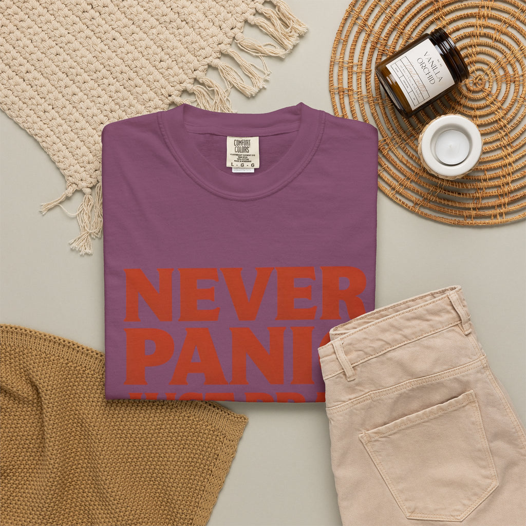 Never Panic Just Pray T‑Shirt — Retro Sunset Faith Tee
