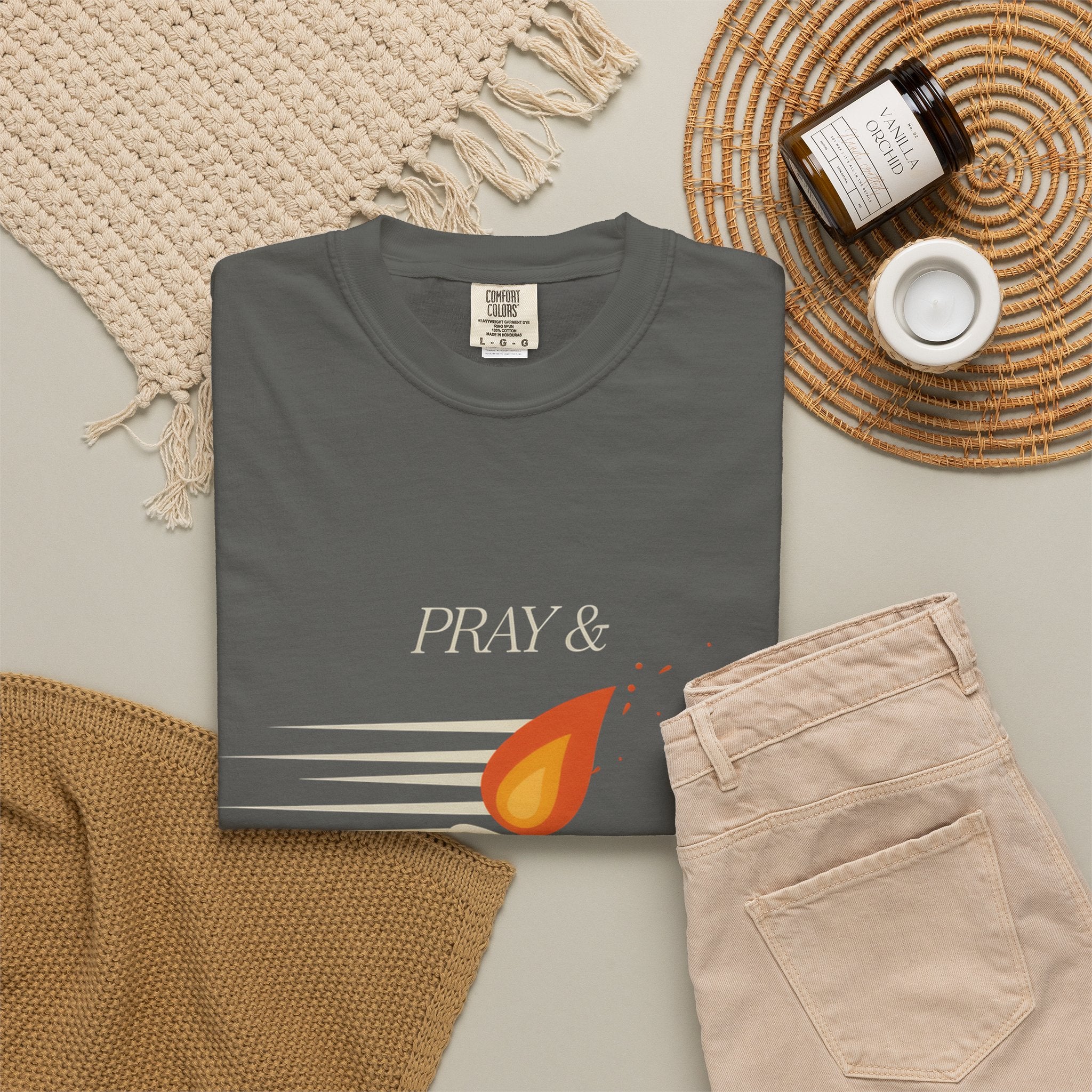 Pray & Never Give Up T‑Shirt — Inspirational Candle Faith Tee