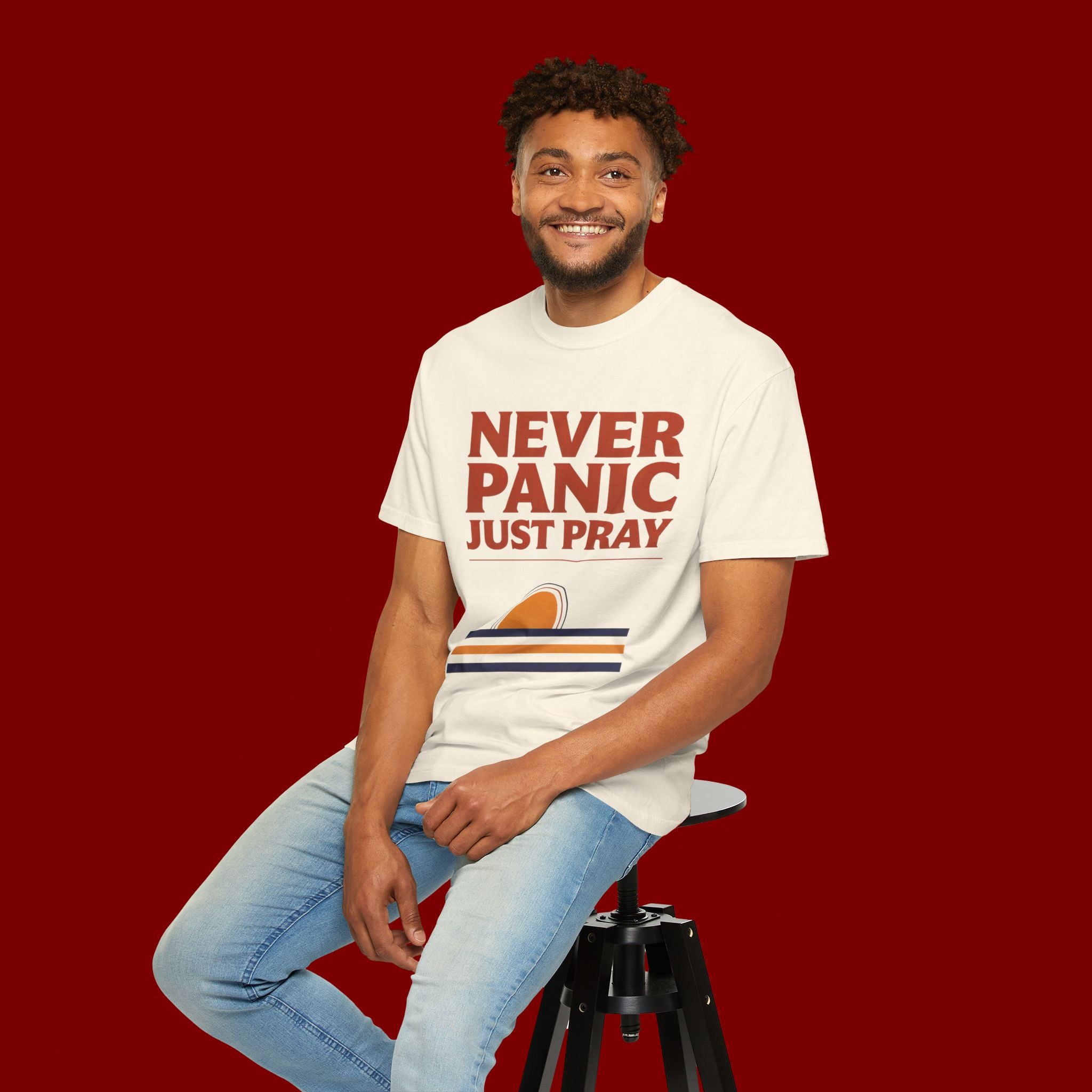 Never Panic Just Pray T‑Shirt — Retro Sunset Faith Tee