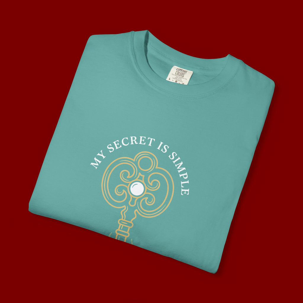 I Prae Key Graphic T-Shirt — 'My Secret Is Simple' Vintage Key Tee