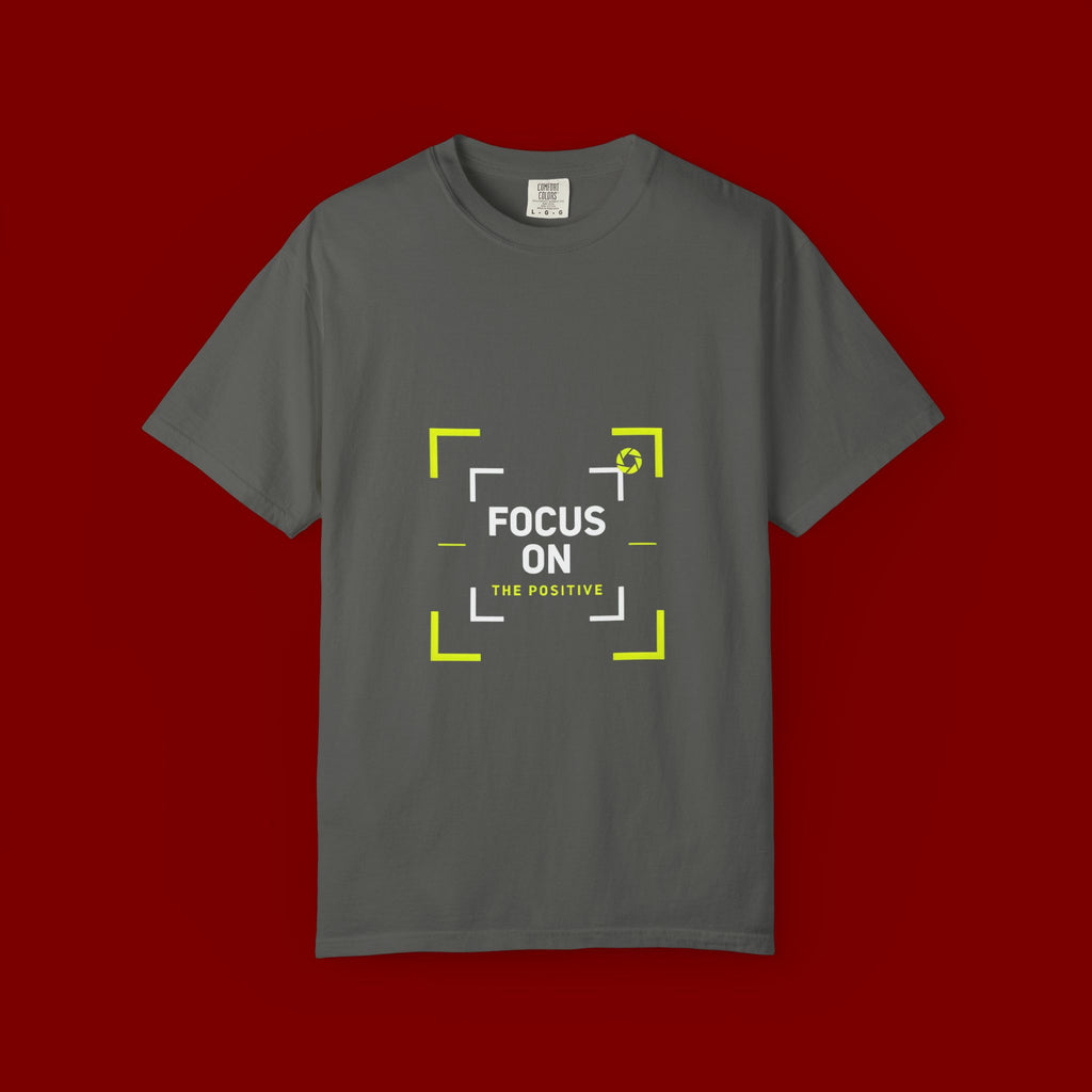 Minimalist 'Smile Frame' T-Shirt — Neon Accent Graphic Tee