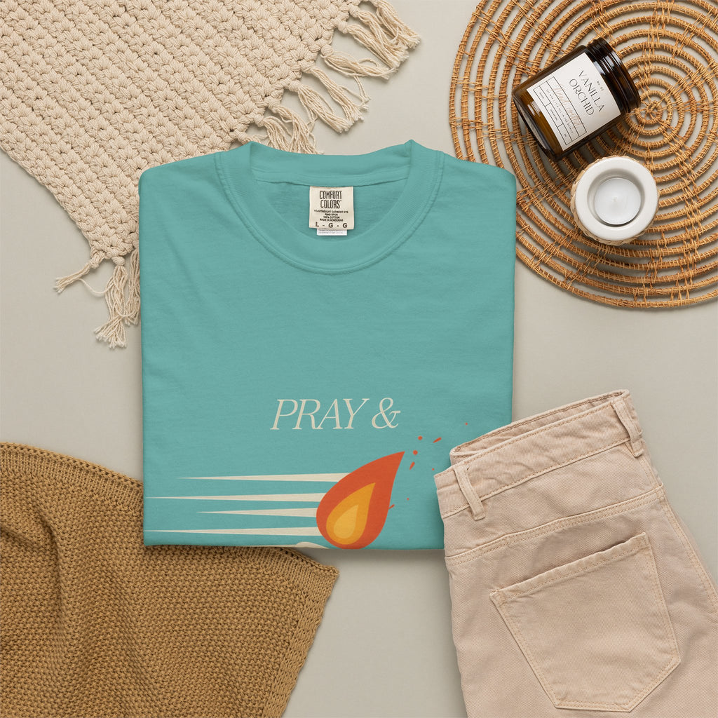 Pray & Never Give Up T‑Shirt — Inspirational Candle Faith Tee
