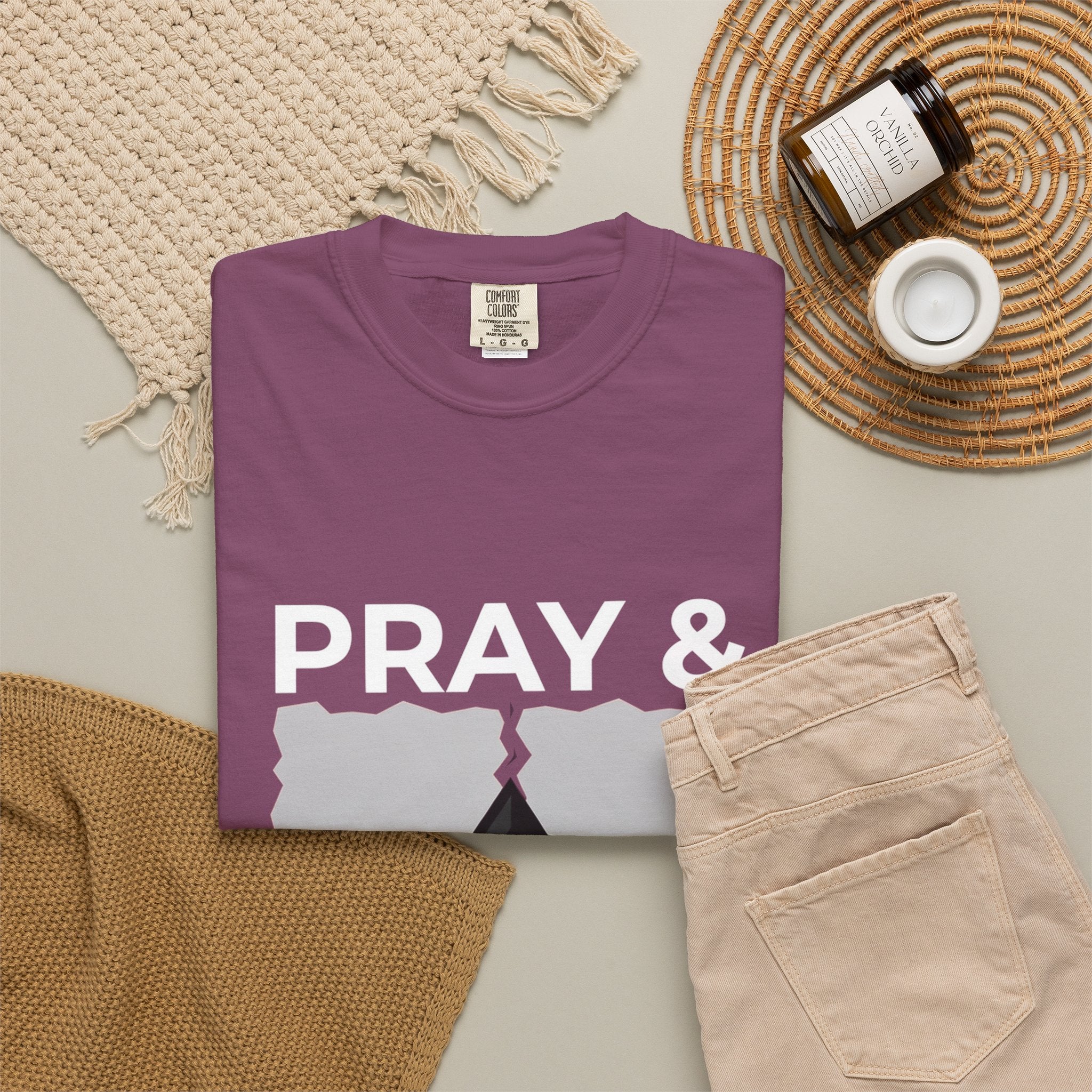 Pray & Never Give Up T-Shirt — Inspirational Christian Mountain Tee